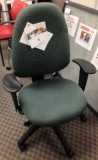 Ergonomic Chair (U#87) 