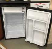 Fridge (U#13)